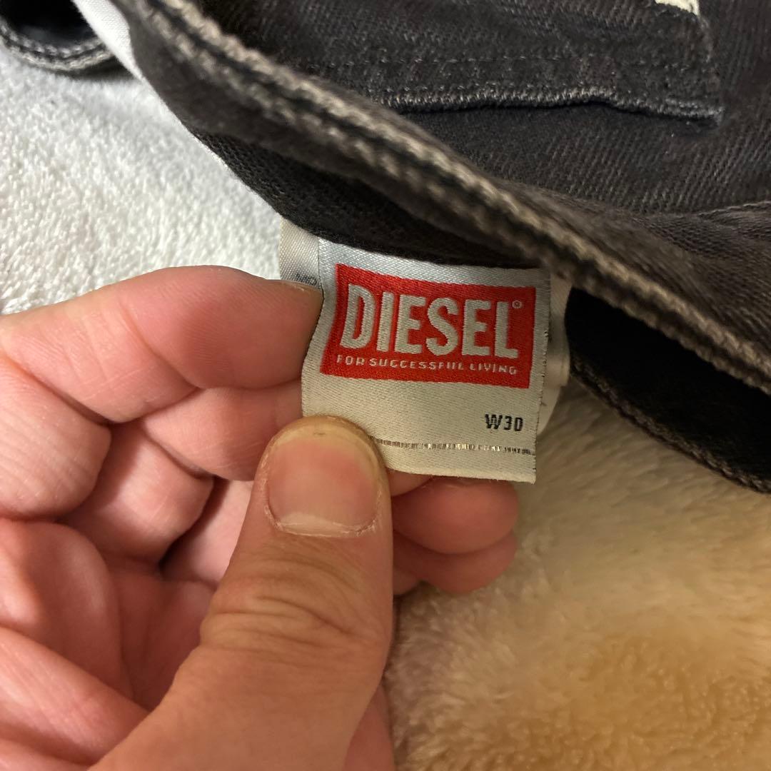 パンツ DIESEL Relaxed Jeans D-Rise 09j96 W30L30