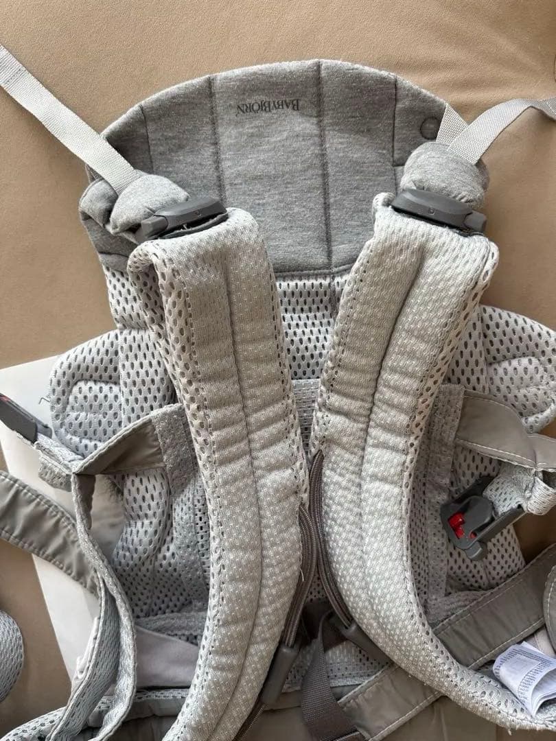 BabyBjörn HARMONY 抱っこ紐 グレー