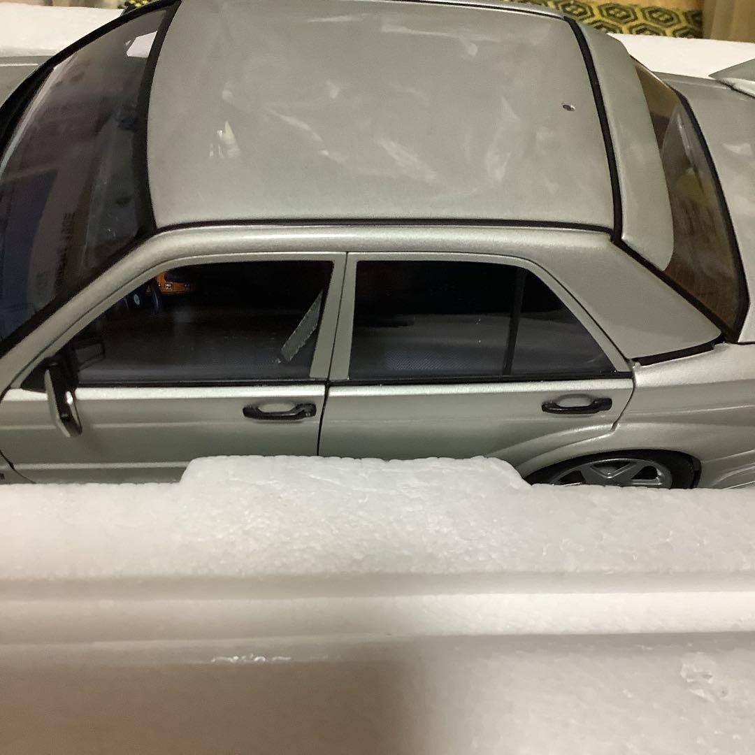 d*9様 ベンツ　190E 2.5-16V EVO2 AUTOart ミレニアム