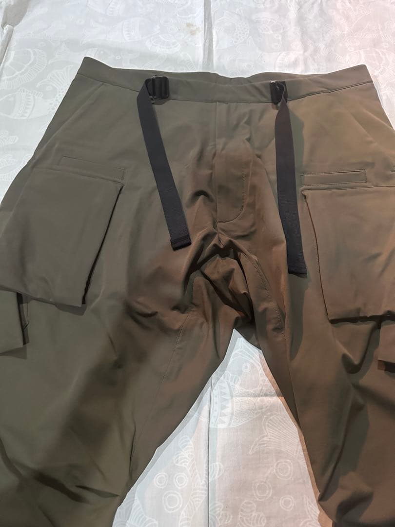 美品 ACRONYM P23A-DS RAF Sサイズ