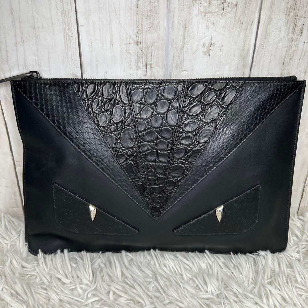 FENDI クラッチバッグ モンスター セカンドバッグ　バグズ　　レザー