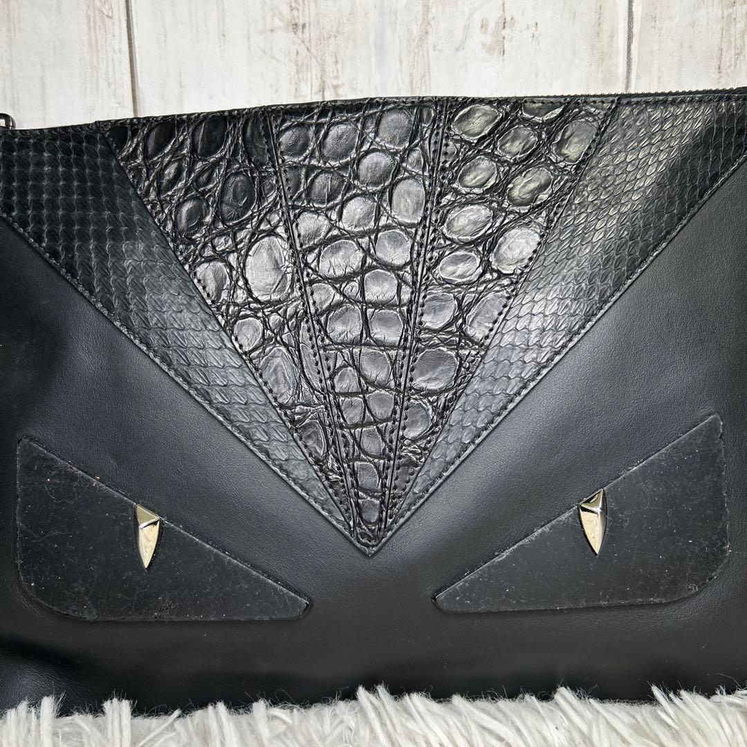 FENDI クラッチバッグ モンスター セカンドバッグ　バグズ　　レザー