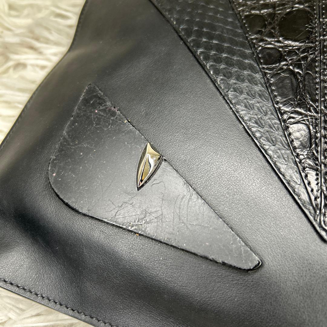 FENDI クラッチバッグ モンスター セカンドバッグ　バグズ　　レザー