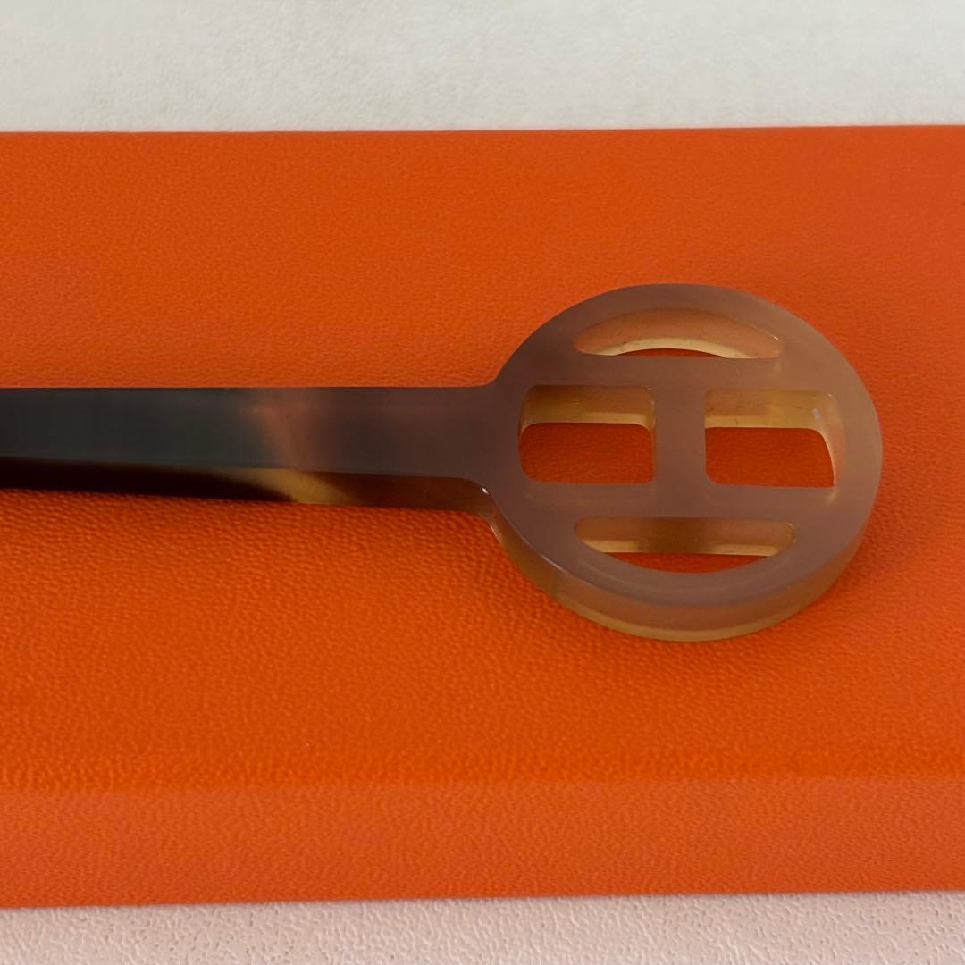 ＊未着用・新品＊ HERMES バッファローホーン 簪 / かんざし Hロゴ