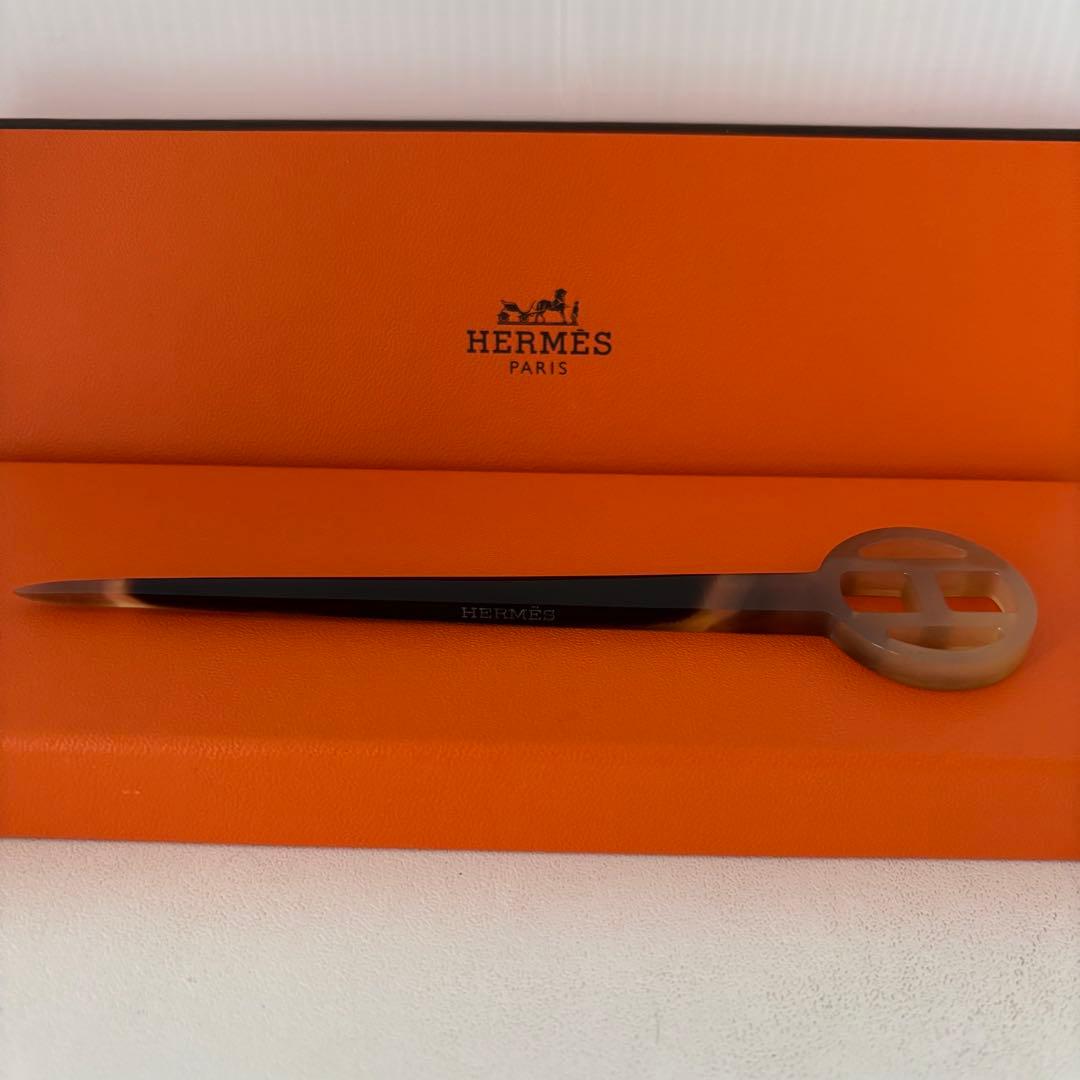 ＊未着用・新品＊ HERMES バッファローホーン 簪 / かんざし Hロゴ