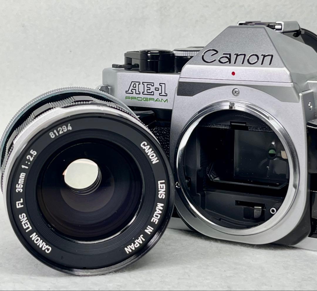 【極上品】キャノンフィルムカメラAE-1 Program 広角セット305291
