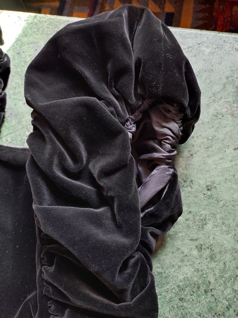 美品 ローラアシュレイ エレガントな上部ベルベット、ダークブルーパーティードレス