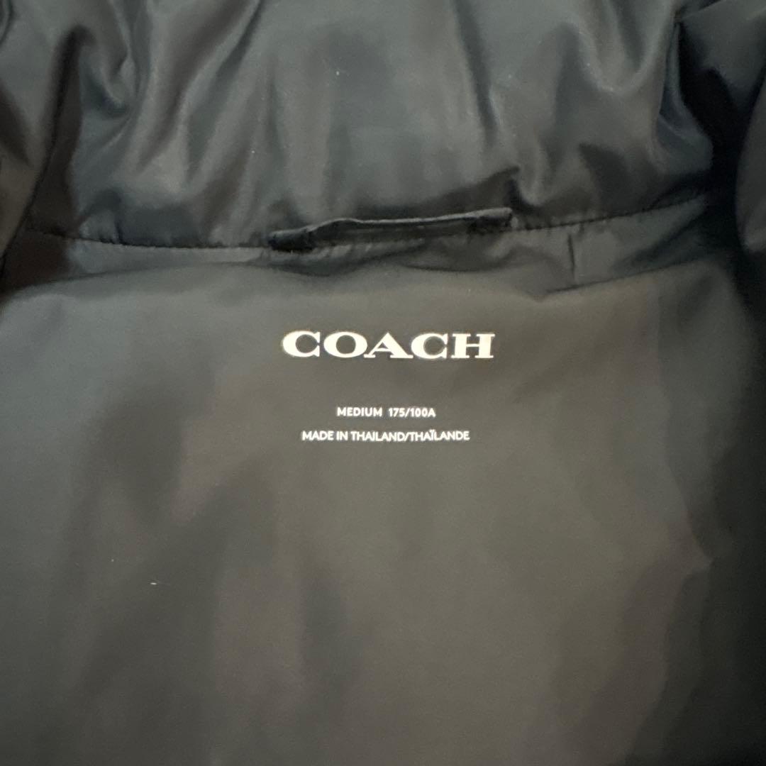 [美品]コーチ　ロゴ入りダウンベスト