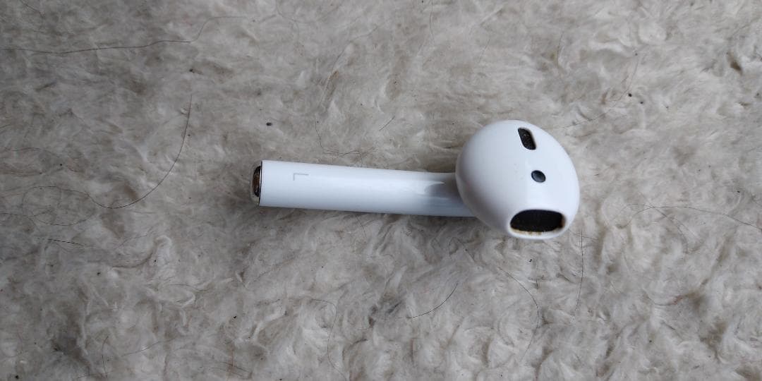 APPLE AirPods ワイヤレスイヤホン