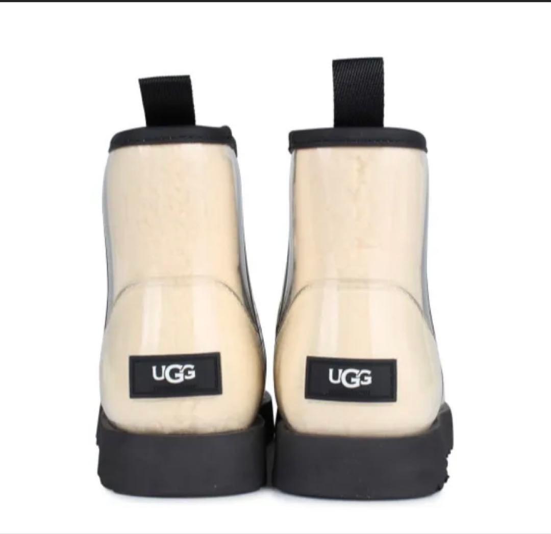UGG クリーム色 ショートブーツ