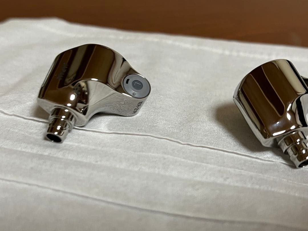 SONY ヘッドホン IER-Z1R