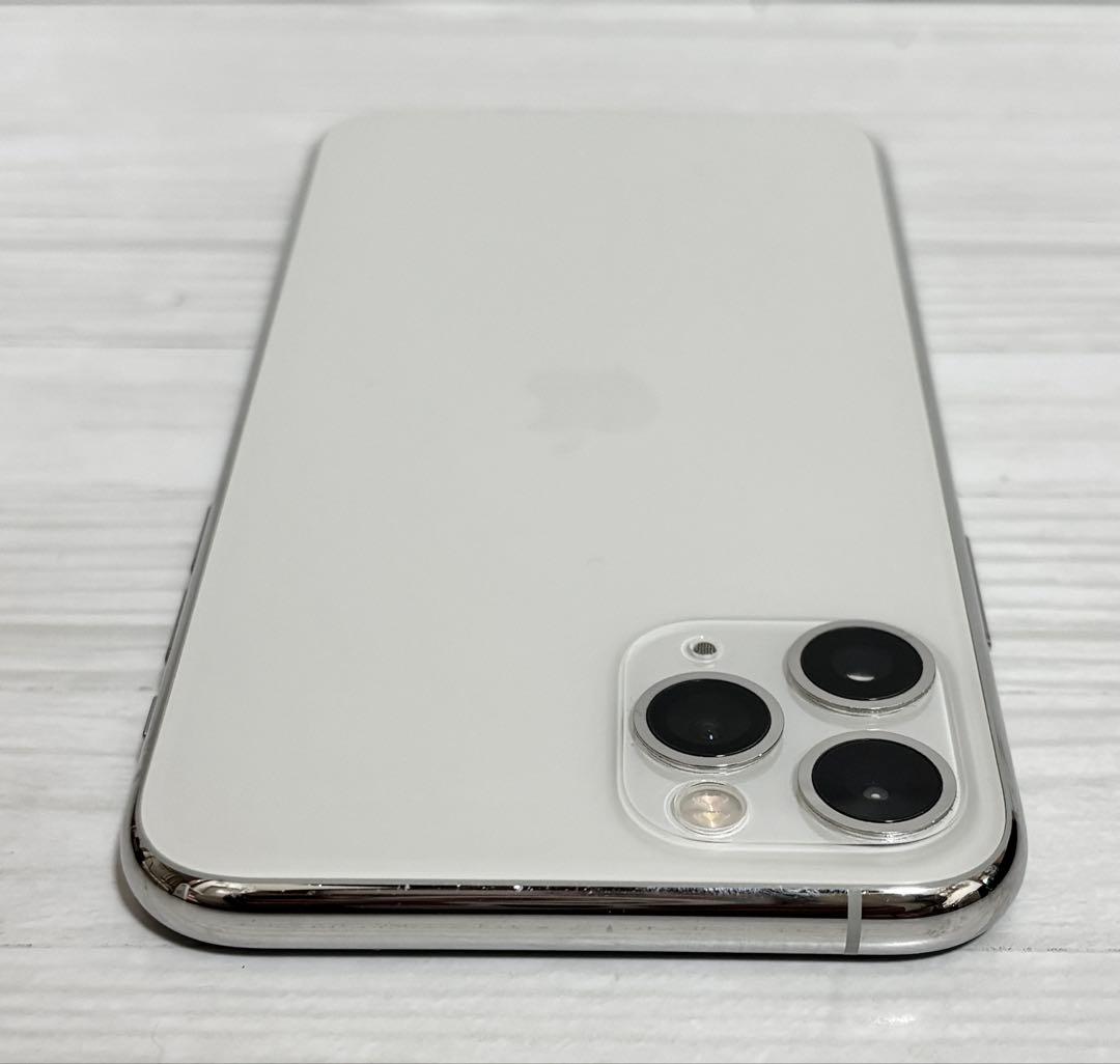 【初期化済み】iPhone11Pro シルバーホワイト 64GB 箱付き