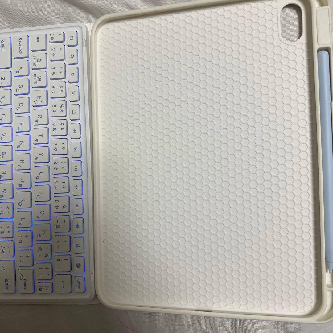 (本日のみ）Apple iPad第10世代本体 ブルー 充電器、ペン