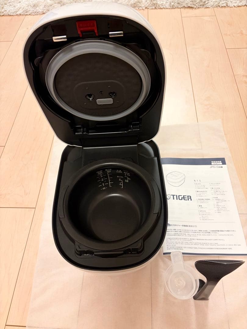 タイガー　圧力IHジャー炊飯器　炊きたて JPD-G060WG 3.5合