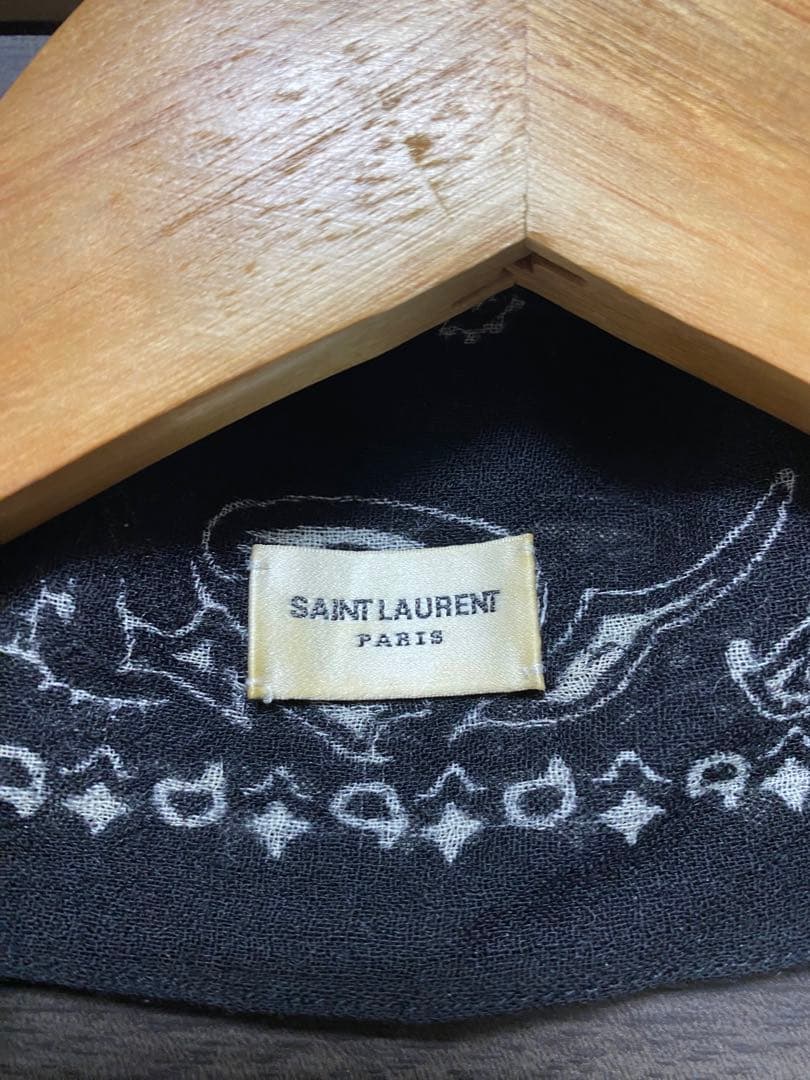 Saint Laurent BLACK Paisley Scarf Hedi期