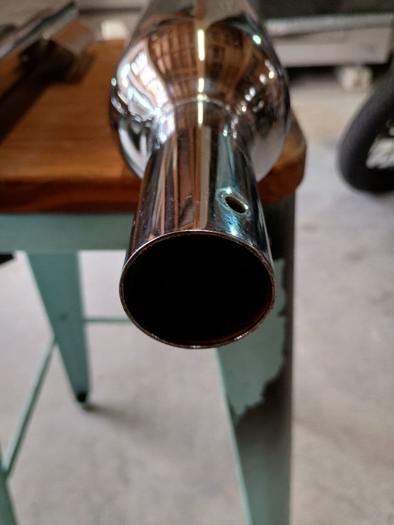 カワサキ　W650 POSH マフラー　サイレンサー