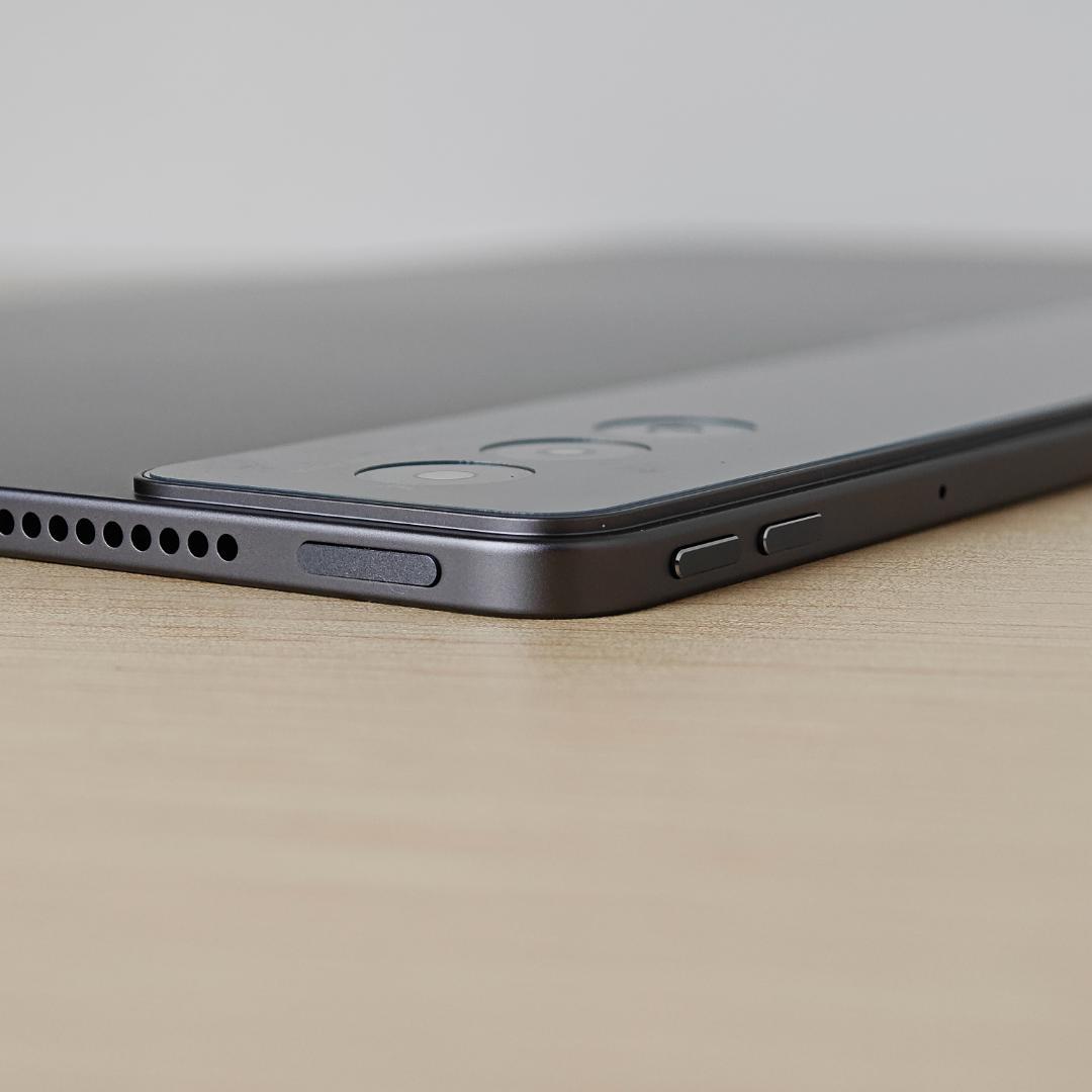 Lenovo Legion Tab Y900 14.5インチ有機EL タブレット