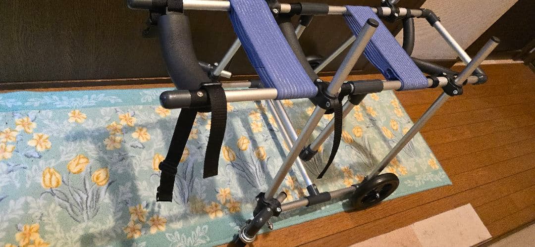 犬用歩行器（犬用車椅子）わんワーク 中型犬