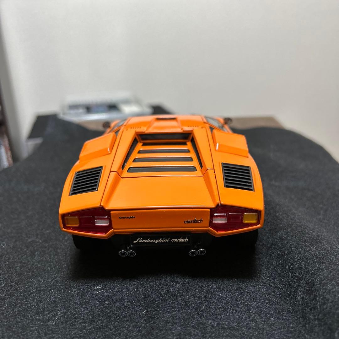 京商1/18ランボルギーニ カウンタック