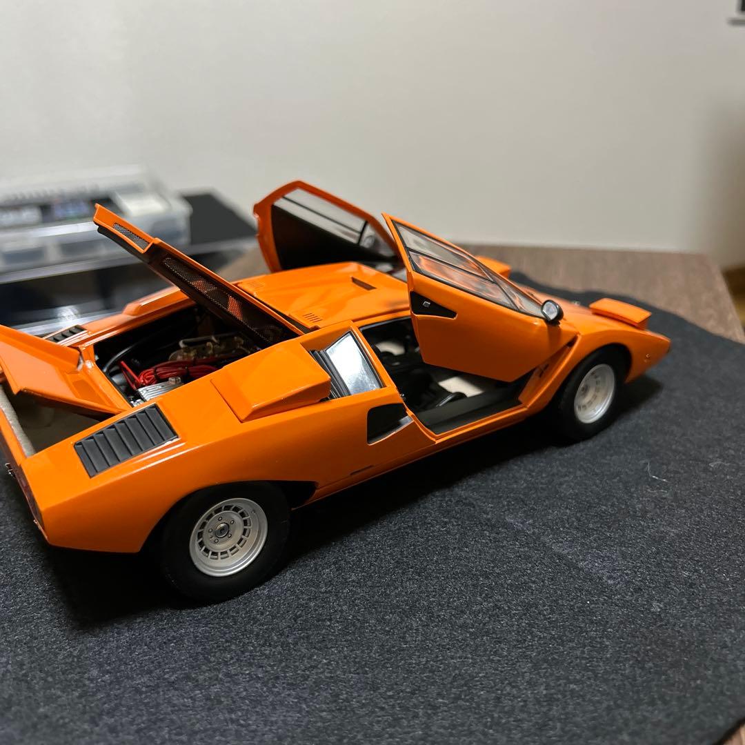 京商1/18ランボルギーニ カウンタック