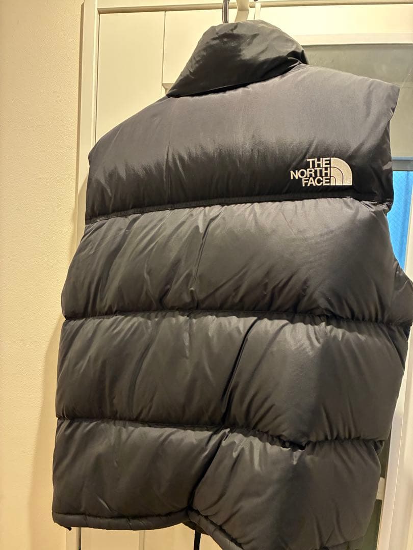 ノースフェイス　ヌプシ　ベスト　週末限定