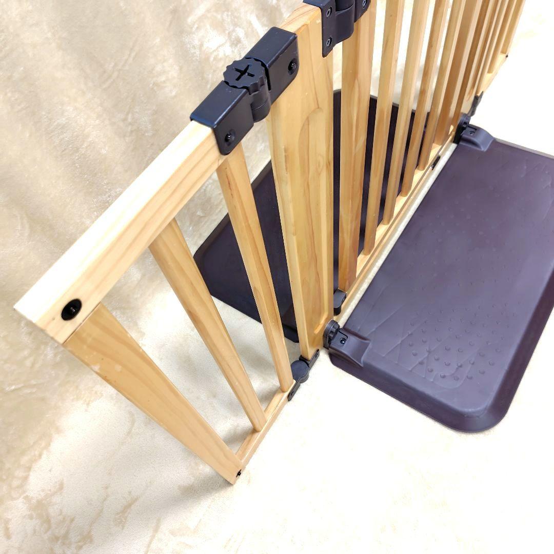 日本育児 ニホンイクジ おくだけドアーズ Мサイズ 木製 ベビーゲート 赤ちゃん