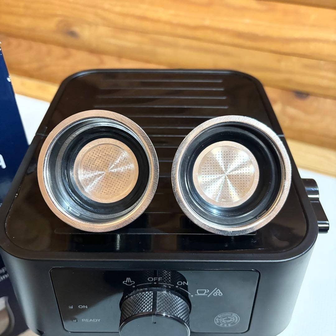 De'Longhi デロンギ エスプレッソメーカー スティローザ EC235J