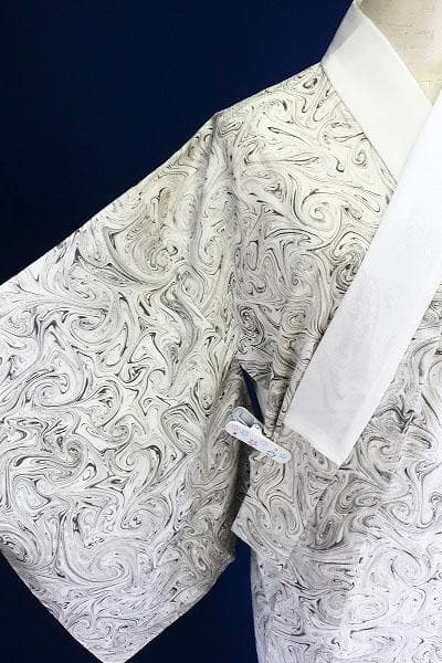 ★専用★未使用品 長襦袢 オフホワイト 身丈126cm 墨流し お洒落 正絹