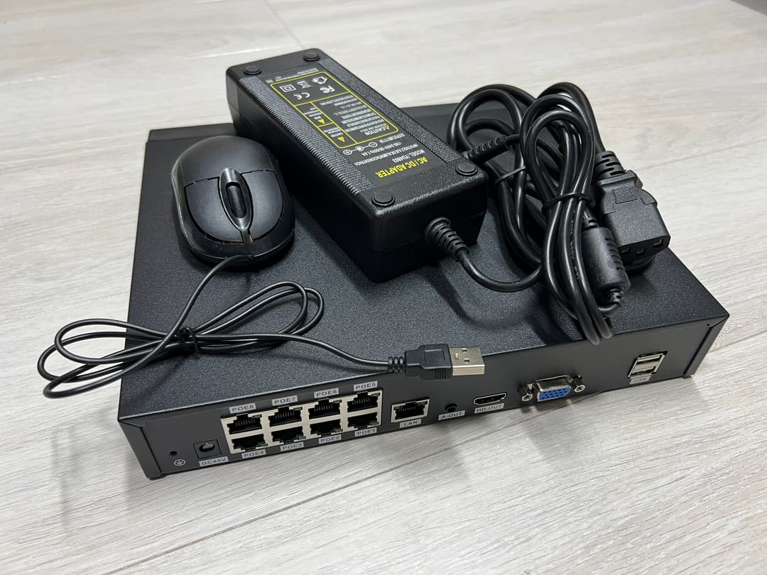 POE NVR 500万画素 8TB迄対応 48V給電「POE-NVR8.A」