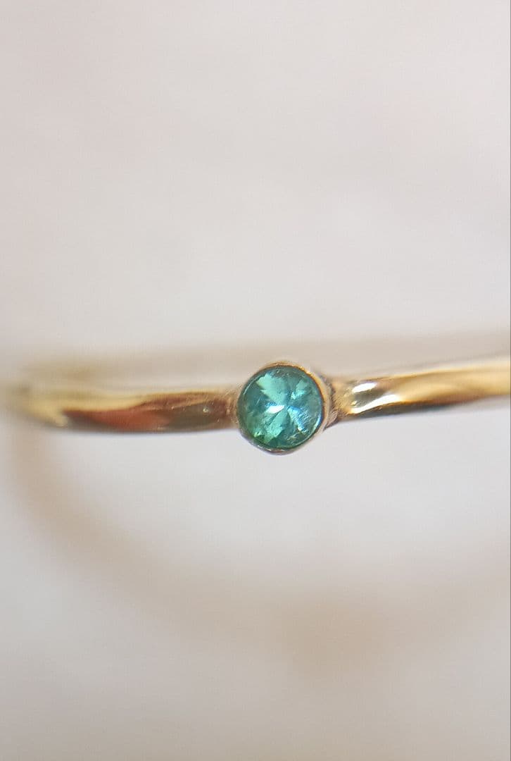 さ*奨様 パライバトルマリン K10・ルース約1.8mm リングサイズ: 約5号