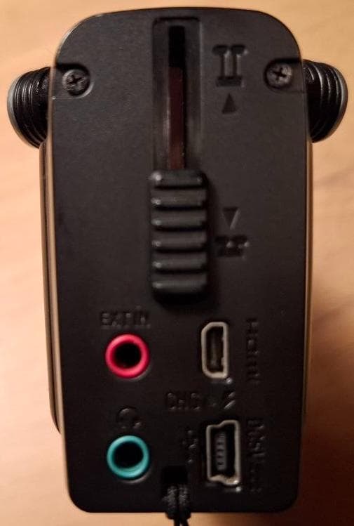 Zoom Q4n ポータブルオーディオレコーダ