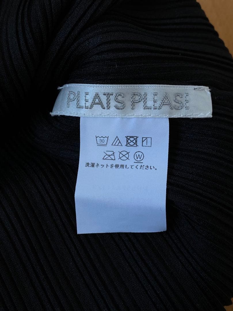 PLEATS PLEASE RIB PLEATS BASICS ベーシック