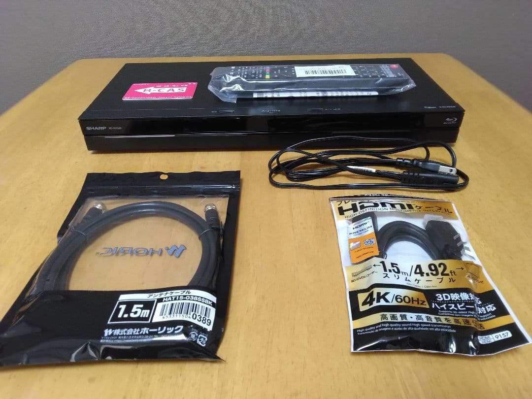 SHARP AQUOSブルーレイBDーNW520 2番組同時録画　保証付き