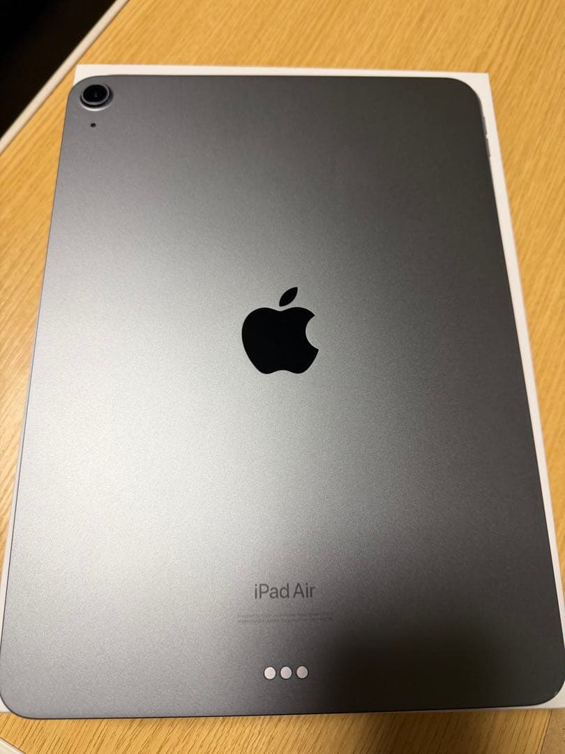 【Kuroto】iPad Air 第5世代 64GB スペースグレー