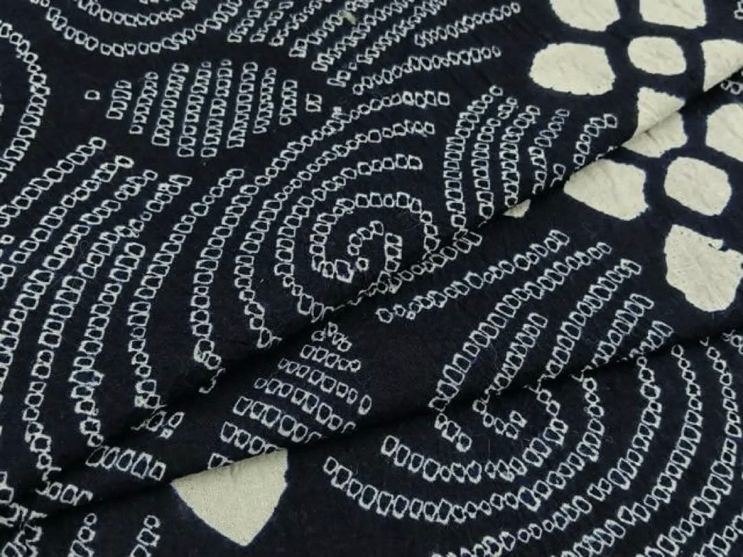 有松絞り　浴衣　身丈160 有松鳴海絞り　流水　渦巻き　紺地　鹿の子絞り