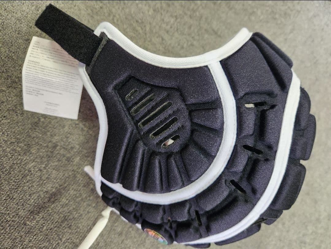 N-PRO 新品未使用ヘッドギア　ヘッドキャップ 黒✕白　SizeM