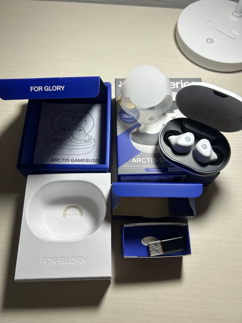 SteelSeries Arctis Gamebuds ワイヤレスイヤホン