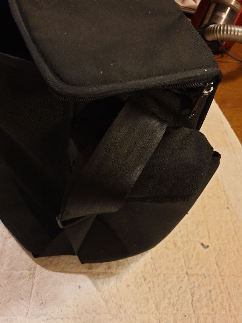 Bose ボーズ　ショルダーバック