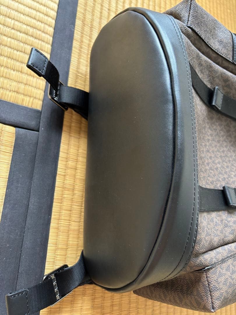 新品未使用MICHAEL KORS リュックにゃんさん專用