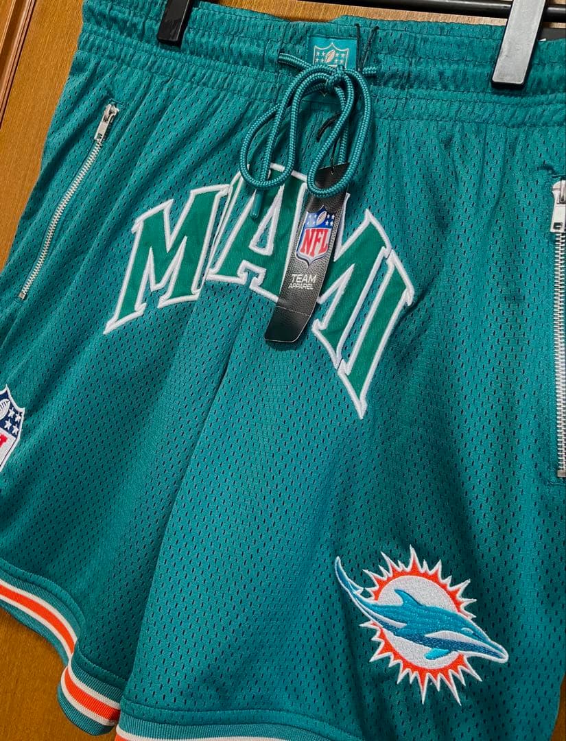 ハザードらんぷ 　★新品★NFL フットボール　ドルフィンズ　ハーフパンツ