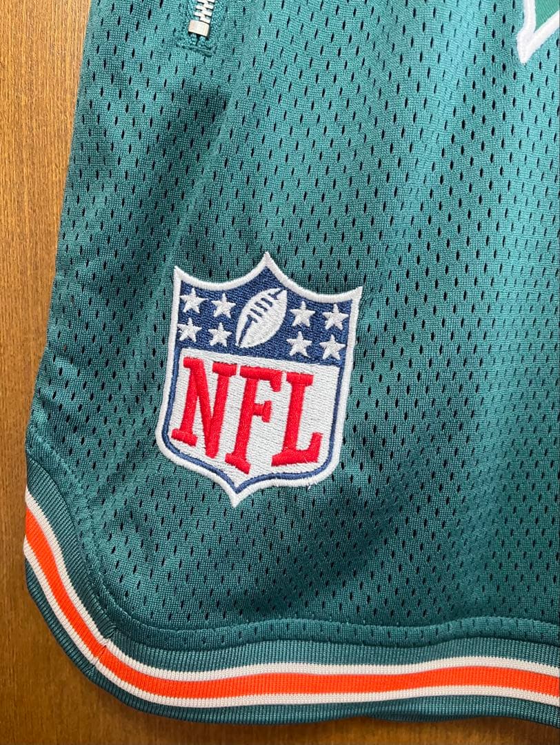 ハザードらんぷ 　★新品★NFL フットボール　ドルフィンズ　ハーフパンツ