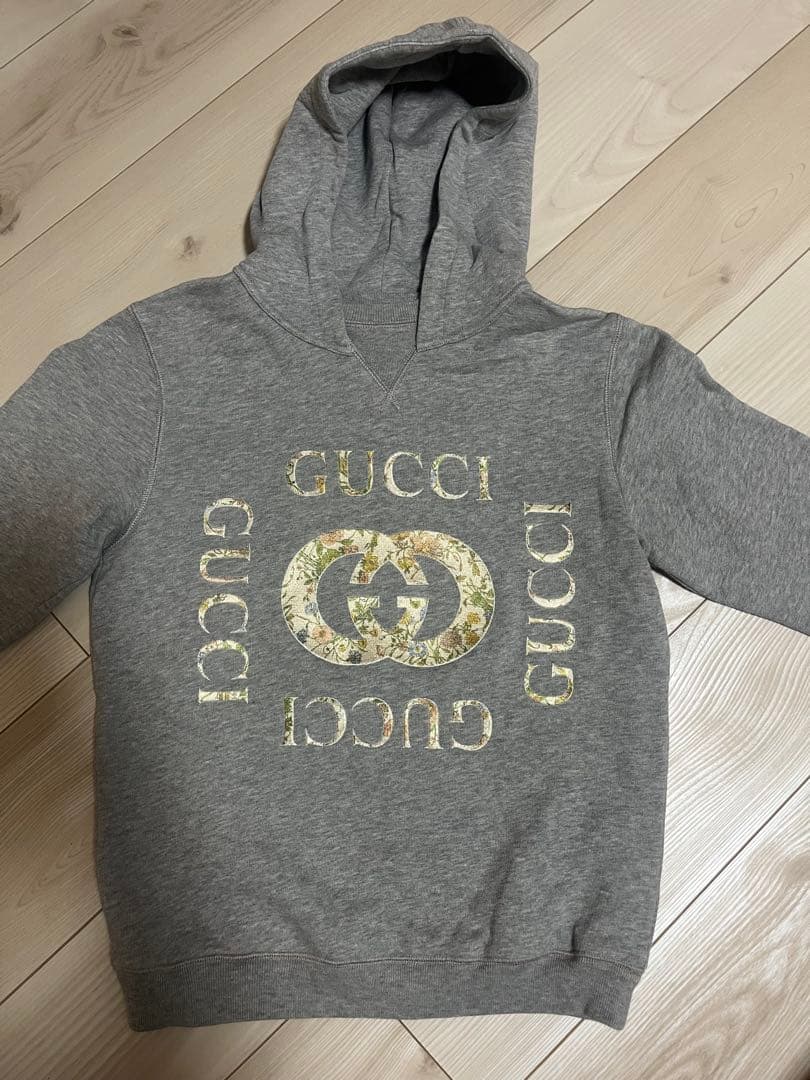 ★専用★GUCCI パーカー