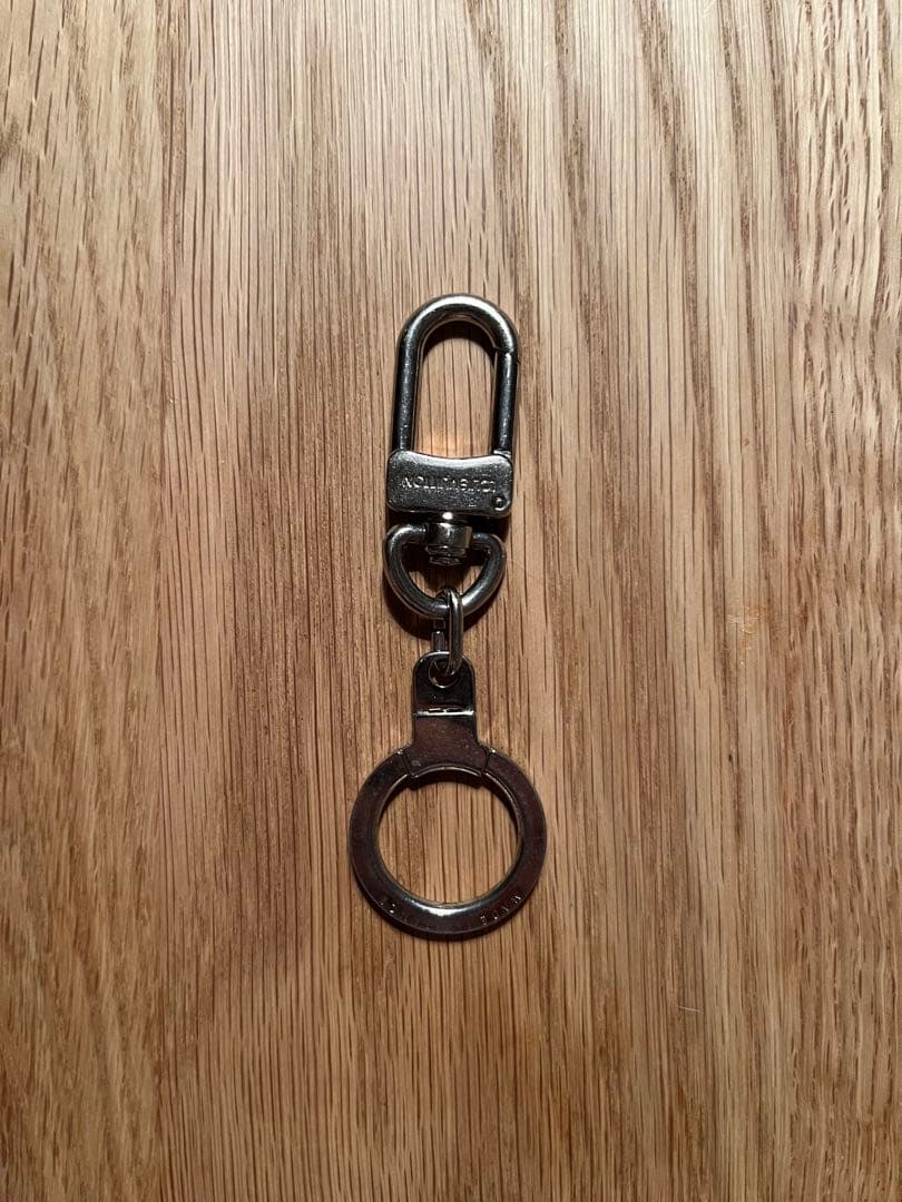 LOUIS VUITTON シルバー キーリング