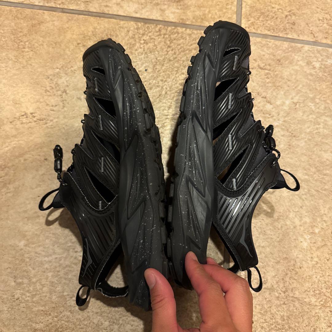 黒のスポーツサンダル　ホカ　27cm