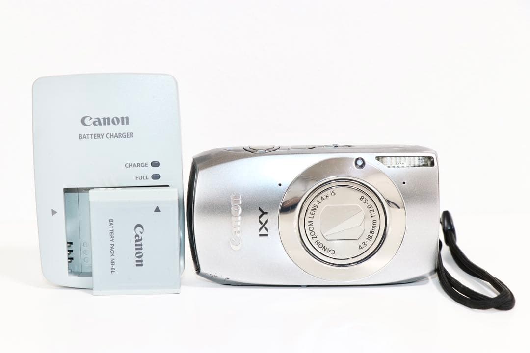 ■ 美品 ■ キヤノン Canon IXY 32S シルバー