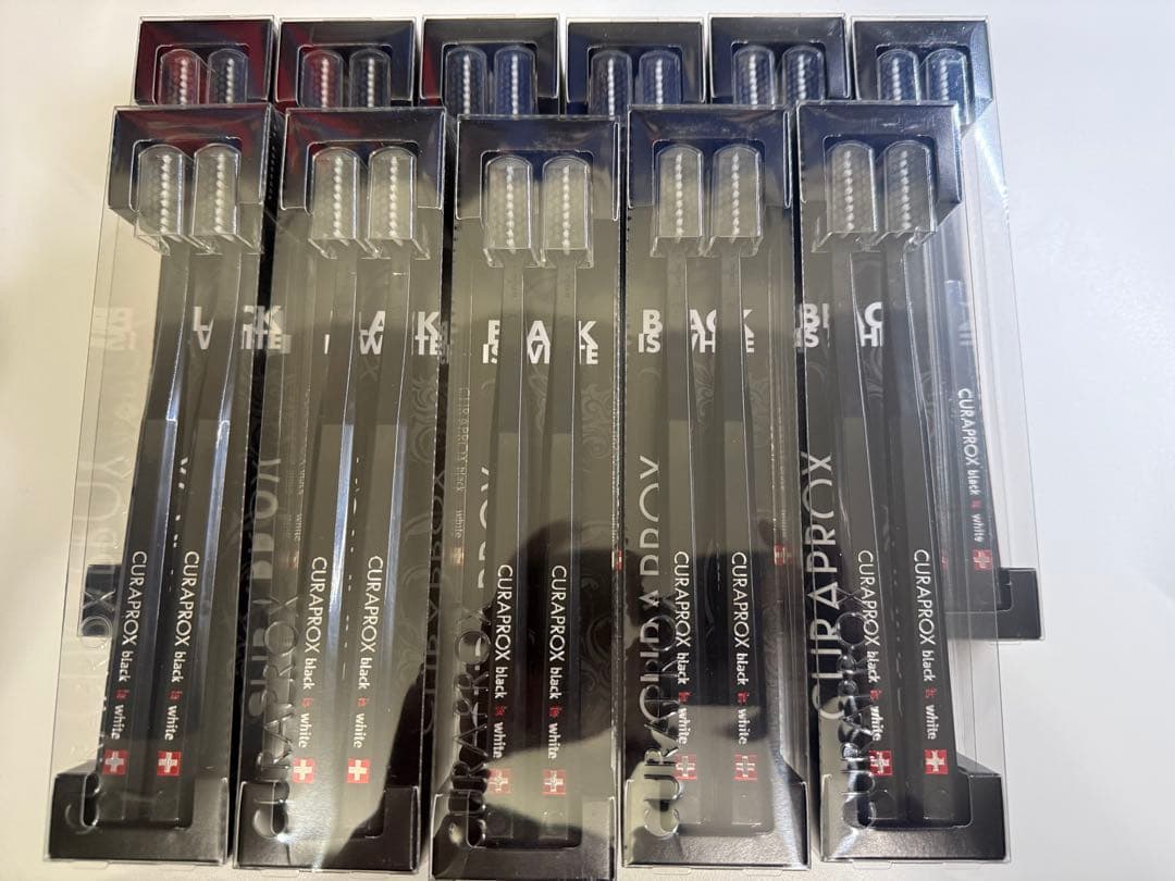 CURAPROX ブラック歯ブラシ 22本セット