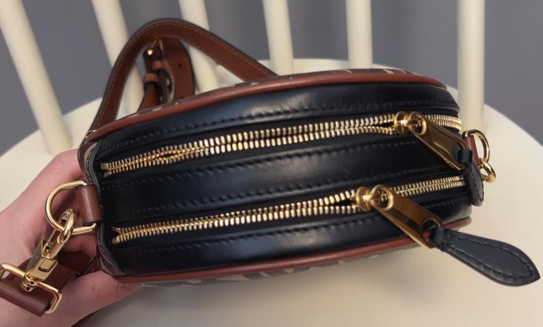 【値下げ!!】【即購入OK】バーバリー ショルダーバッグ