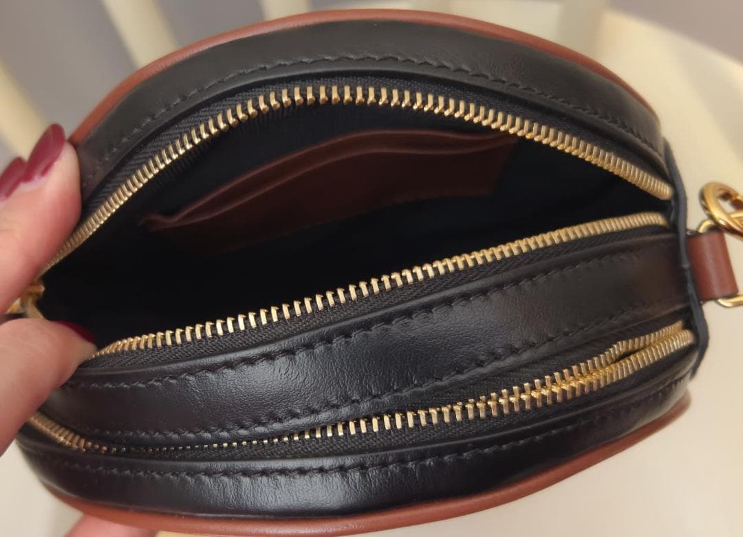 【値下げ!!】【即購入OK】バーバリー ショルダーバッグ