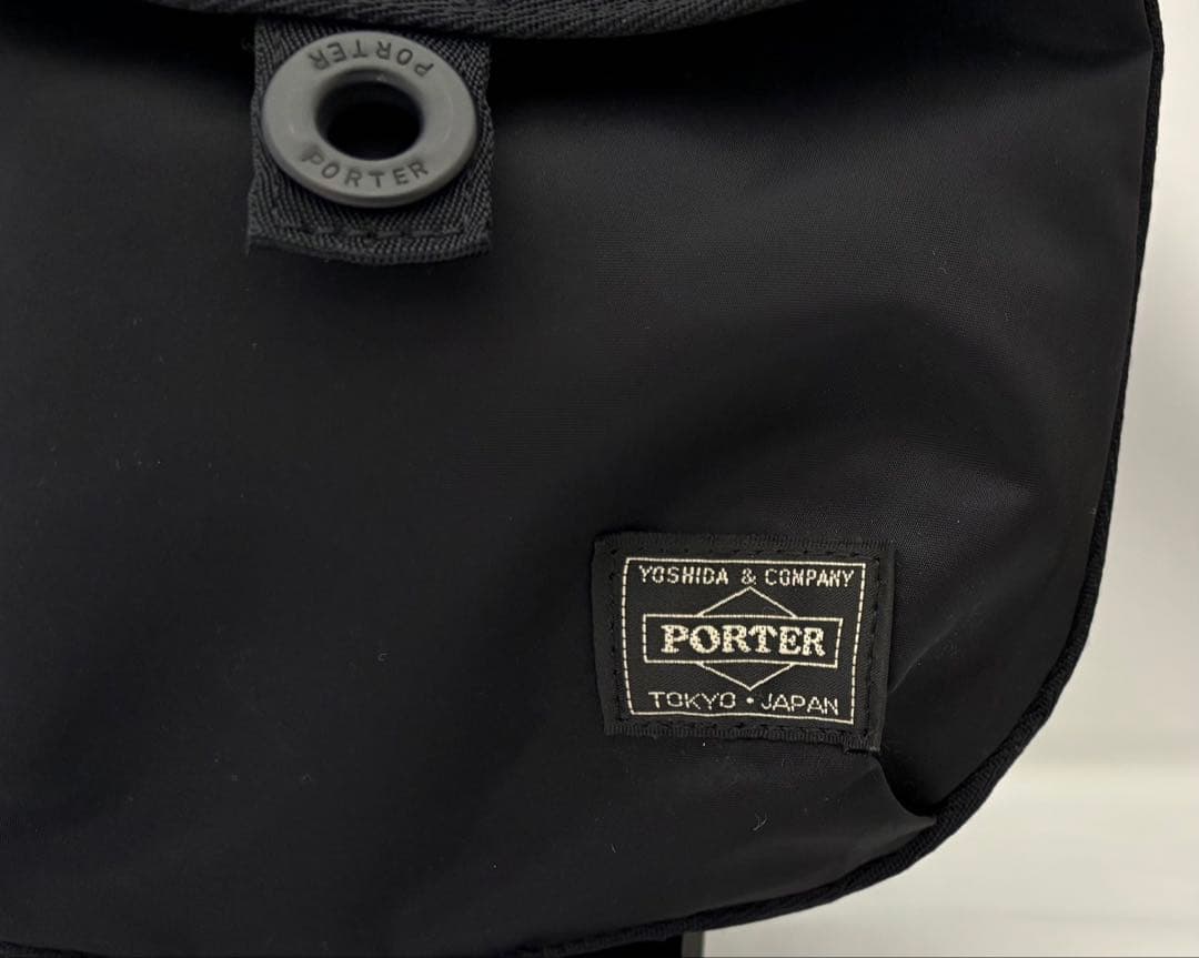 PORTER FRAME（フレーム）」シリーズ ショルダーバッグ