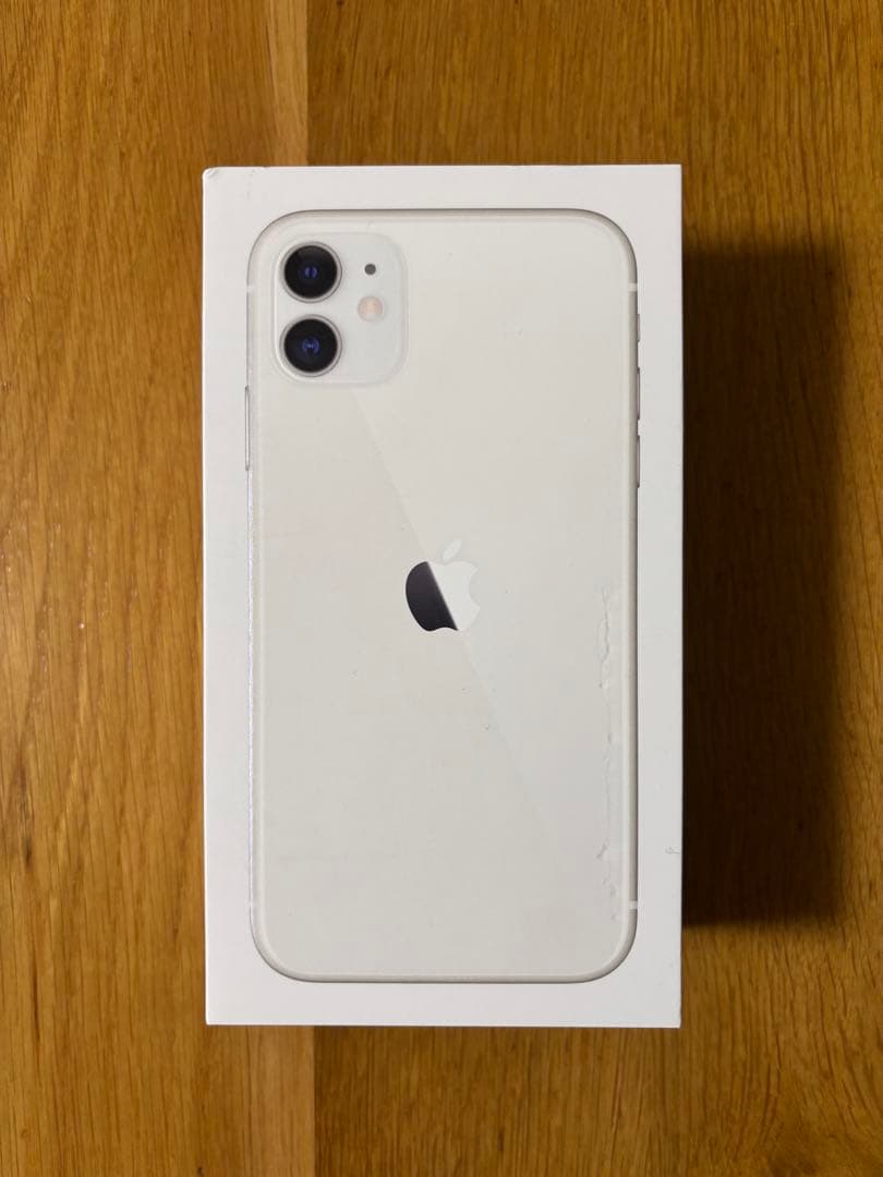 猫*様 Apple iPhone 11 ホワイト 本体